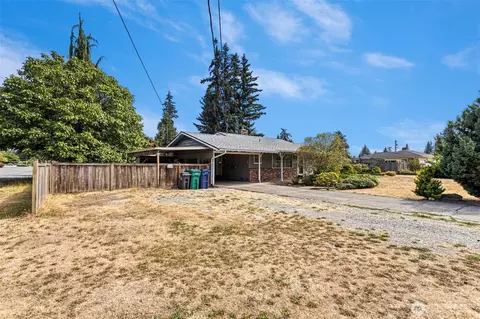 8821 52nd Dr NE, Marysville, WA 98270