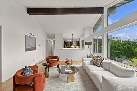 Living - 318 228th St SE, Bothell, WA 98021 photo 5 of 10