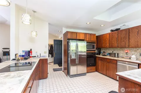 Kitchen - 280 Cline Rd, Sequim, WA 98382 photo 1 of 2