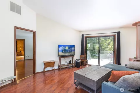 Living - 280 Cline Rd, Sequim, WA 98382 photo 2 of 3