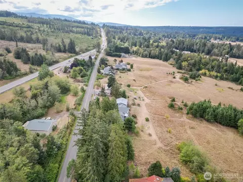 9999 Old Gardiner Rd, Sequim, WA 98382 photo 2