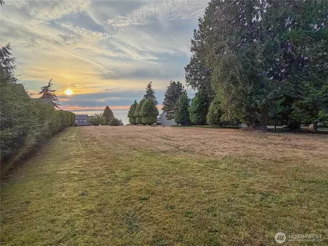 3380 Northgate Rd, Bellingham, WA 98226