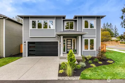 18554 Stone Ave N, Shoreline, WA 98133