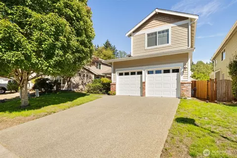 4523 SE Bakken Ct, Port Orchard, WA 98366
