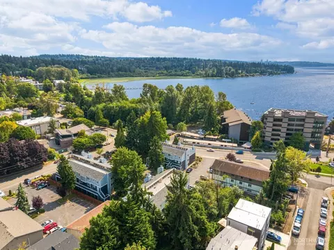 11713 93rd Ave NE #B-6, Kirkland, WA 98034