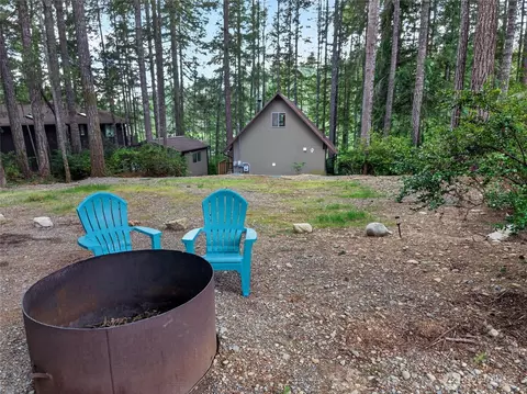 Exterior - 270 Emerald Lake Dr, Grapeview, WA 98546 photo 6 of 7
