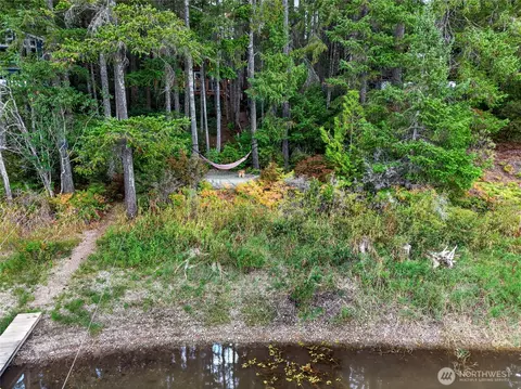 Exterior - 270 Emerald Lake Dr, Grapeview, WA 98546 photo 4 of 7