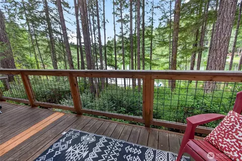 Exterior - 270 Emerald Lake Dr, Grapeview, WA 98546 photo 3 of 7