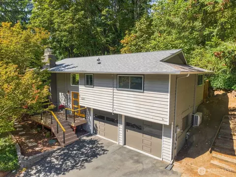 13917 16th Pl SW, Burien, WA 98166