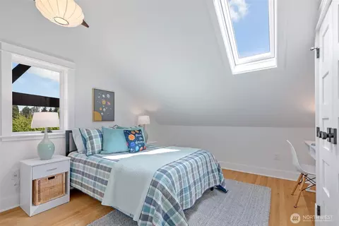 Bedroom - 1743 26th Ave E, Seattle, WA 98112 photo 3 of 4