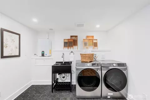 Other - 1743 26th Ave E, Seattle, WA 98112 photo 8 of 9