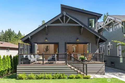 Exterior - 1743 26th Ave E, Seattle, WA 98112 photo 5 of 7