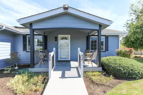 Exterior - 414 Willow St SW, Orting, WA 98360 photo 2 of 7