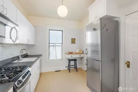 Kitchen - 2614 E John St, Seattle, WA 98112 photo 2 of 3