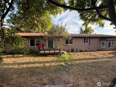 3295 Hastings, Port Townsend, WA 98368