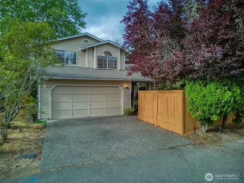 12724 NE 94th Ct, Kirkland, WA 98033