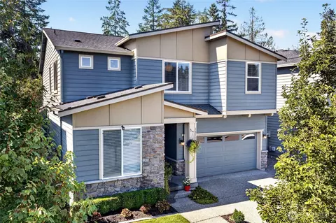13118 180th Ave E, Bonney Lake, WA 98391