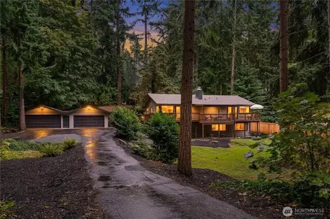 20400 2nd Ave SW, Normandy Park, WA 98166