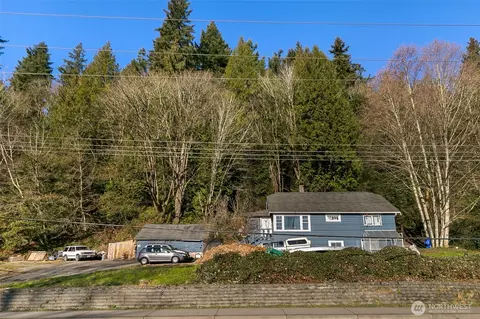 8109 Avondale Way NE, Redmond, WA 98052