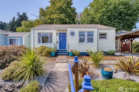 2525 Veldee Ave, Bremerton, WA 98312