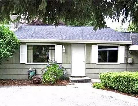 7041 122nd Ave NE, Kirkland, WA 98033