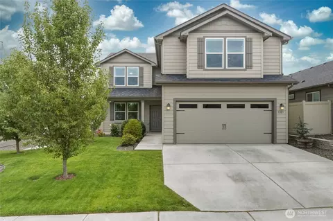 1103 SW Julia St, College Place, WA 99324