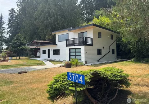 3704 Bells Ln, Langley, WA 98260