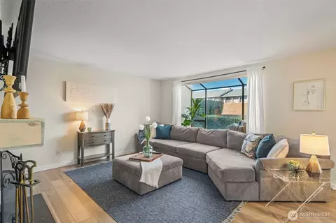 1319 S Puget Dr #D15, Renton, WA 98055