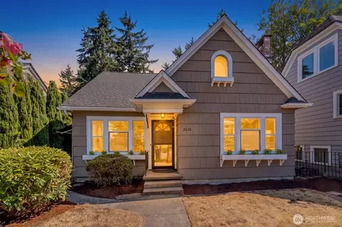 2650 Walnut Ave SW, Seattle, WA 98116
