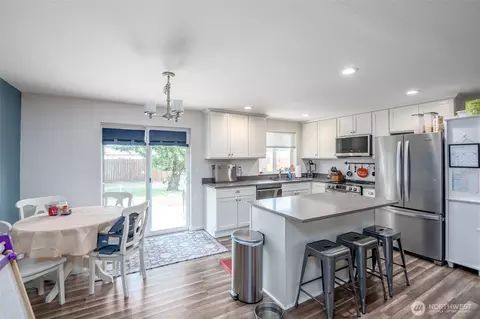 10111 Grove Rd SE, Yelm, WA 98597
