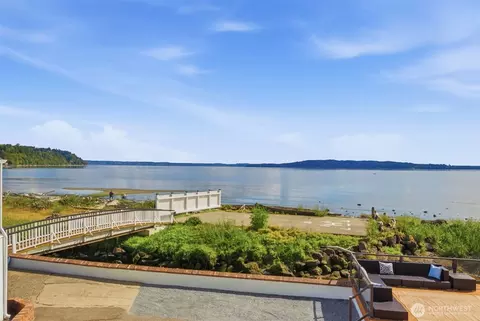 1865 SW Miller Creek Rd, Burien, WA 98166
