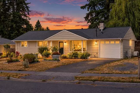 4813 190th St SW, Lynnwood, WA 98036