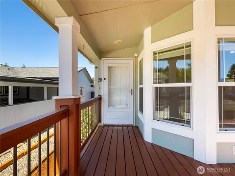 Exterior - 1101 S Scheuber Rd #41, Centralia, WA 98531 photo 3 of 8