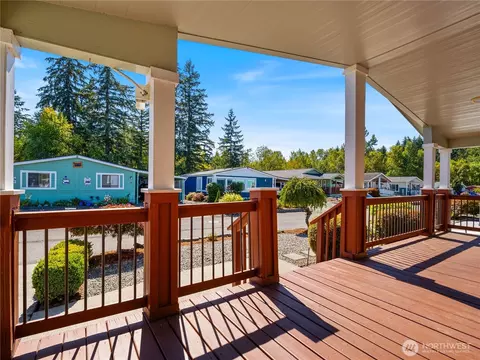 Exterior - 1101 S Scheuber Rd #41, Centralia, WA 98531 photo 2 of 8