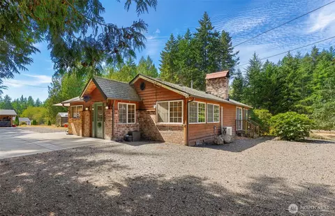 253 NW Lindor Way, Poulsbo, WA 98370