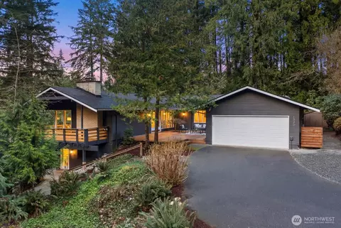 1520 Sycamore Dr SE, Issaquah, WA 98027