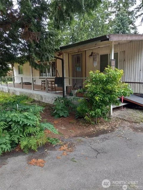 18511 35th Ave NE, Arlington, WA 98223