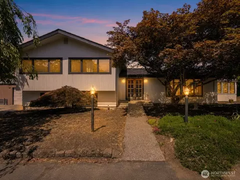 2344 Mt Baker Hwy, Bellingham, WA 98226