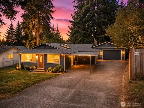 2113 E 68th St, Tacoma, WA 98404