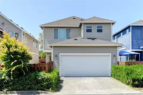 Exterior - 4523 Riverfront Blvd, Everett, WA 98203 photo 4 of 5