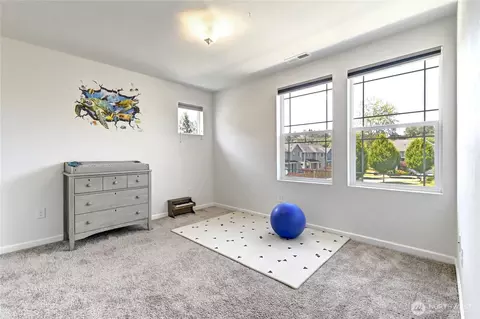 Bedroom - 4523 Riverfront Blvd, Everett, WA 98203 photo 5 of 6