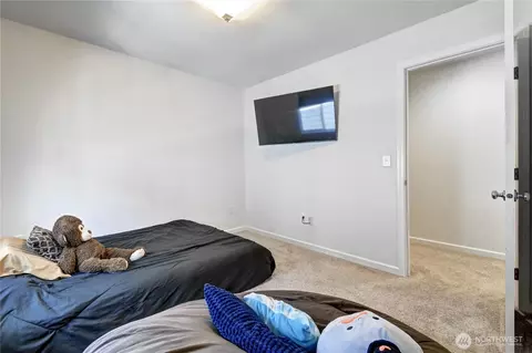 Bedroom - 4523 Riverfront Blvd, Everett, WA 98203 photo 4 of 6