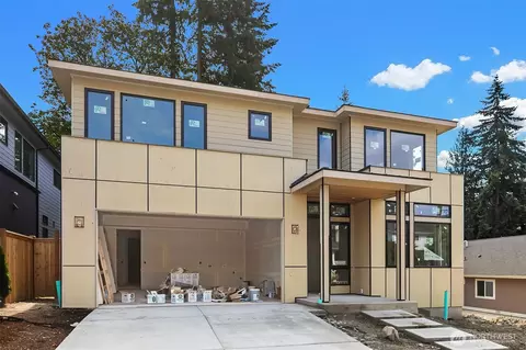 7921 NE 124th St, Kirkland, WA 98034