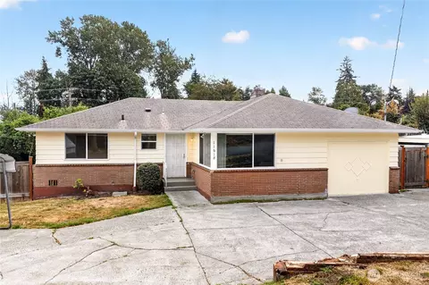 11618 Roseberg Ave S, Seattle, WA 98168