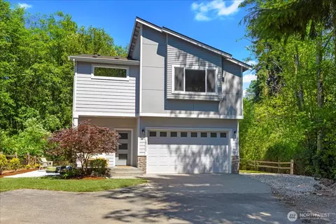15111 Manor Way, Lynnwood, WA 98087