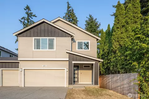 429 Logan Rd #2, Lynnwood, WA 98036