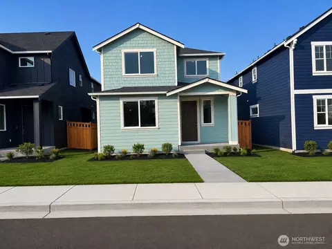 14022 179th St E, Puyallup, WA 98374