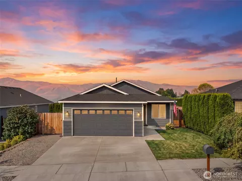 524 N Montclair Ave, East Wenatchee, WA 98802