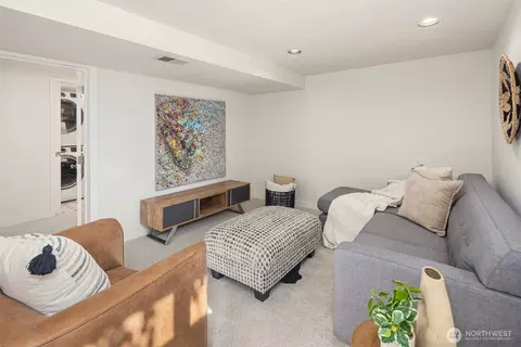 Other - 3504 NE 93rd St, Seattle, WA 98115 photo 3 of 5