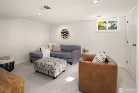 Other - 3504 NE 93rd St, Seattle, WA 98115 photo 2 of 5